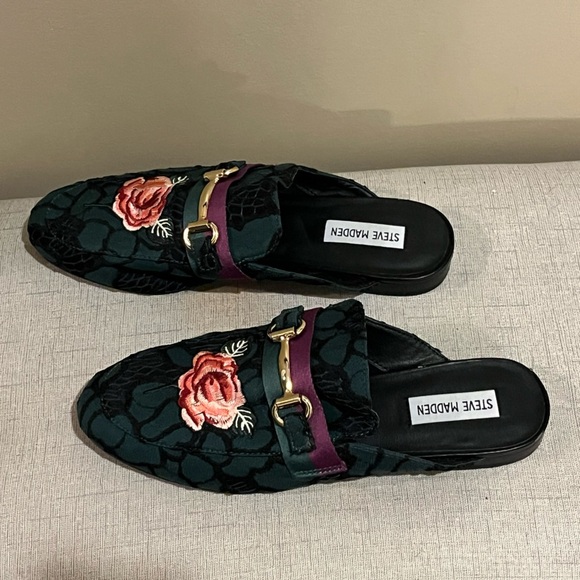 Steve Madden Kandi mules, green, purple & gold, Rose appliqué Loafers, size 9 - Picture 2 of 6